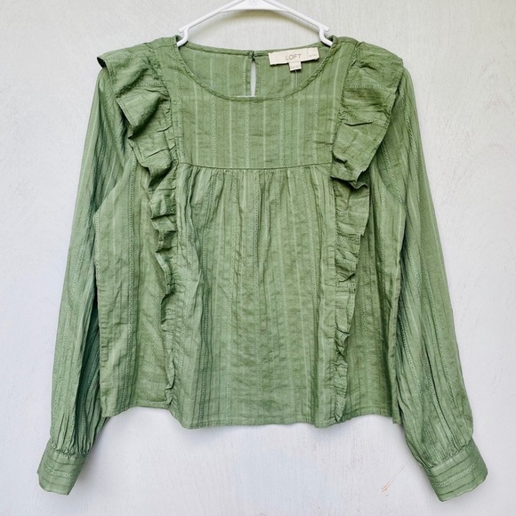 LOFT Army Green Ruffle Blouse Top Long Sleeve Cropped NWT Fall Outfit - Picture 3 of 8